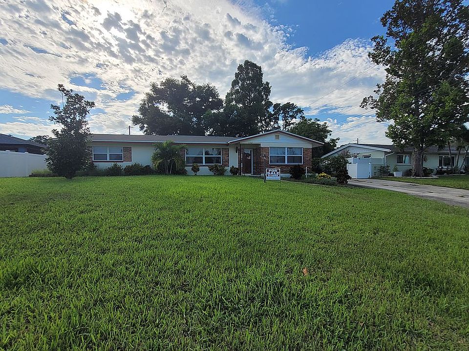 1st image of 7192 114th Ln