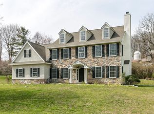 301 Whitford Hills Rd, Exton, PA 19341