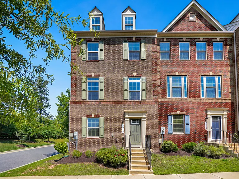 8015 Spring Arbor Dr — Photo 1
