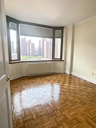 Rented by C Land Realty Co.