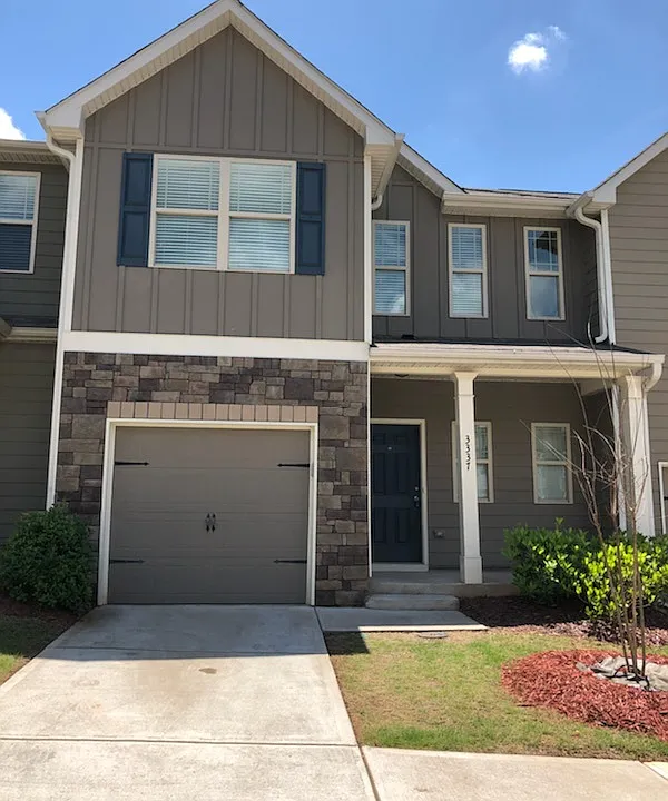 3337 Blue Springs Walk NW