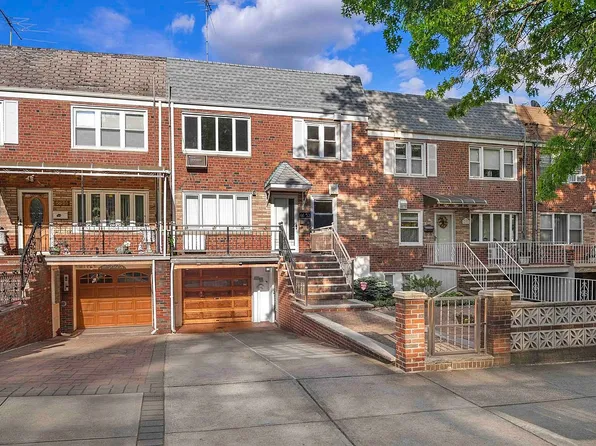 66-53 79th St, Flushing, NY 11379