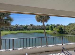 102 Clubhouse DR #375, NAPLES, FL 34105
