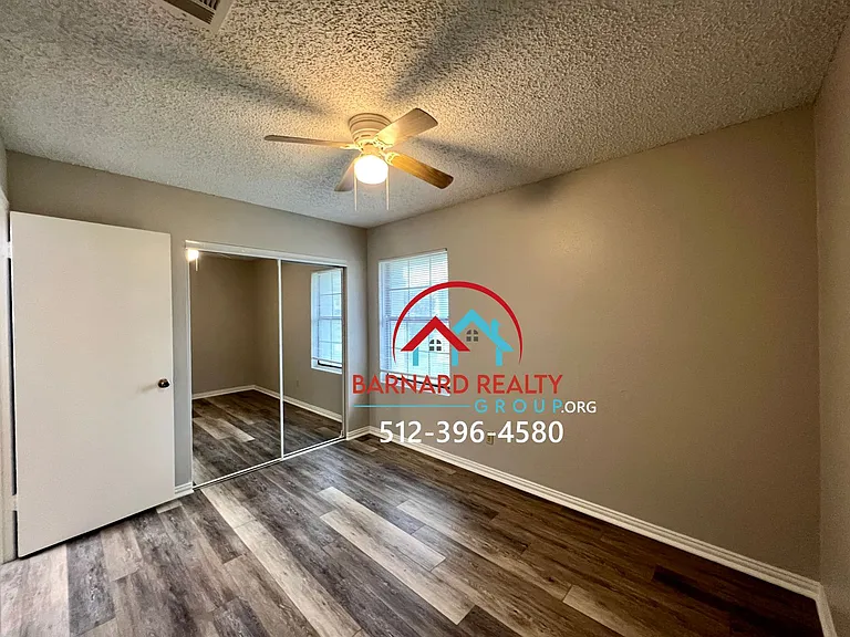 108 Lady Bird Lane — Photo 13