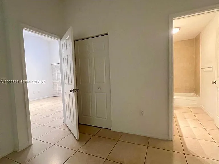 3824 SW 48th Ave #3824 — Photo 12
