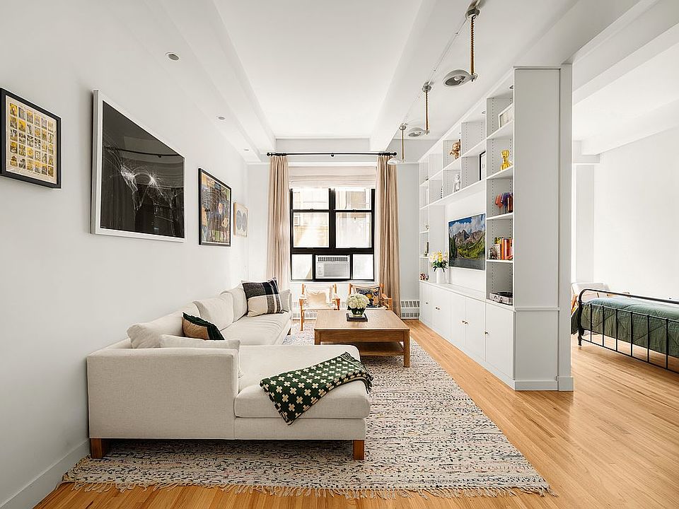 1st image of 148 W 23rd St APT 4B
