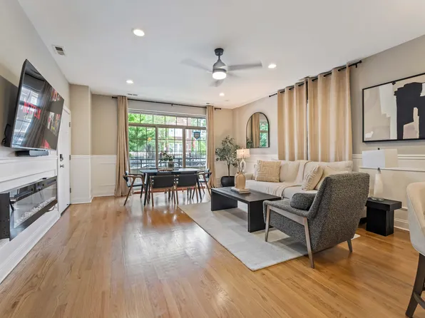 2803 W Warren Blvd, Chicago, IL