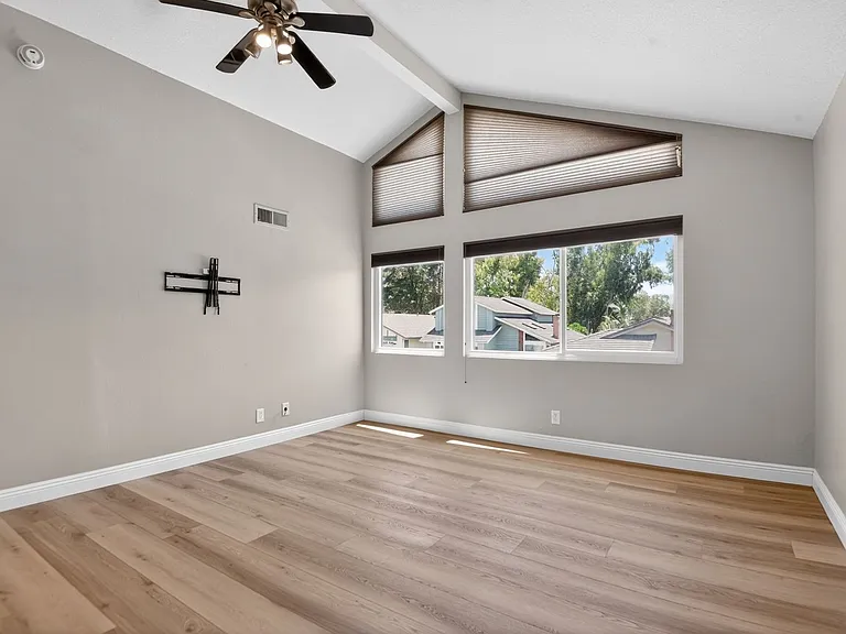 2173 Arbor Cir — Photo 26