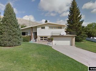 1963 Happy Hollow Cir, Rawlins, WY 82301