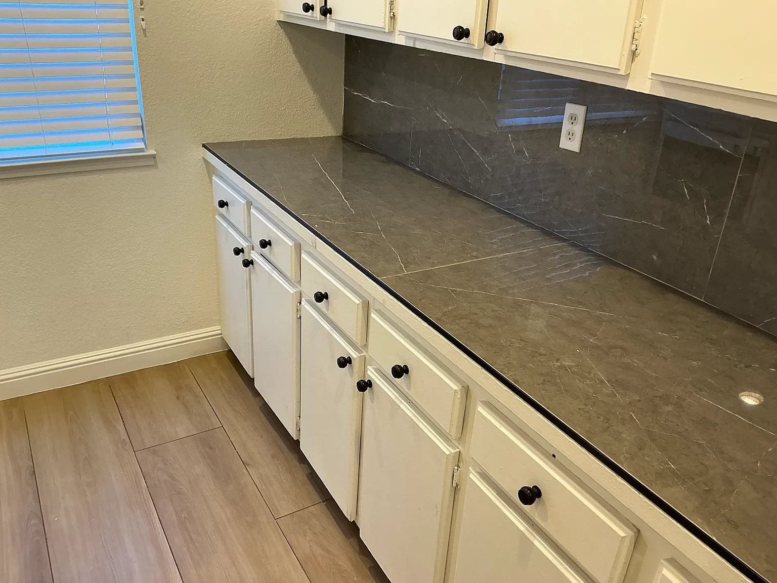5 bed, 2.5 bath, 2922 sqft, $6,000 — Photo 3