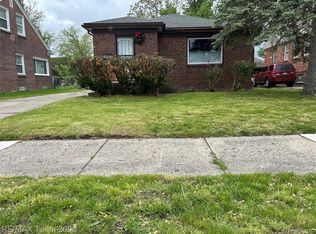 16801 Blackstone St, Detroit, MI 48219