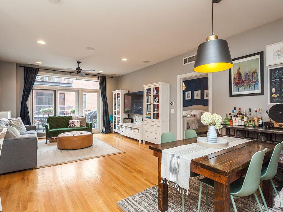 1st image of 2740 W Armitage Ave APT 201S