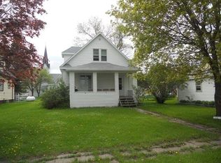 609 Broadway, Buxton, ND 58218