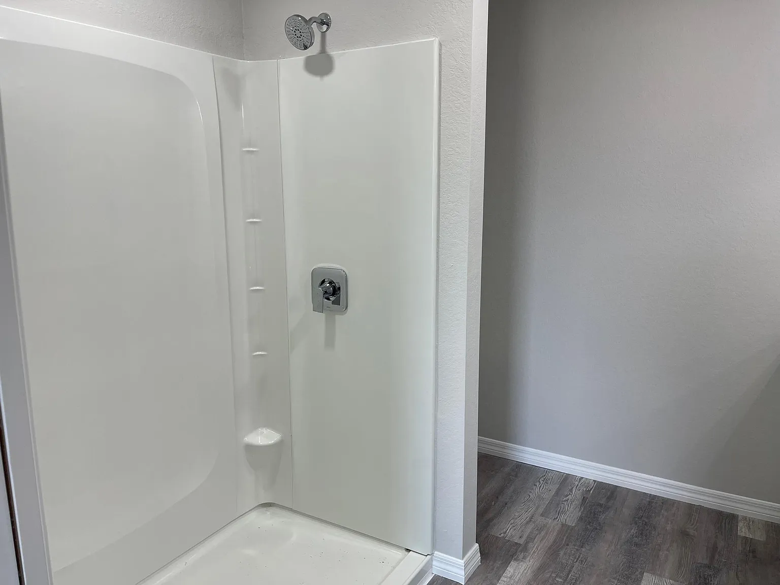 4 bed, 1556 sqft, $1,850 — Photo 3