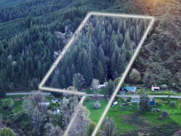 51298 Myrtle Creek Rd, Myrtle Point, OR 97458