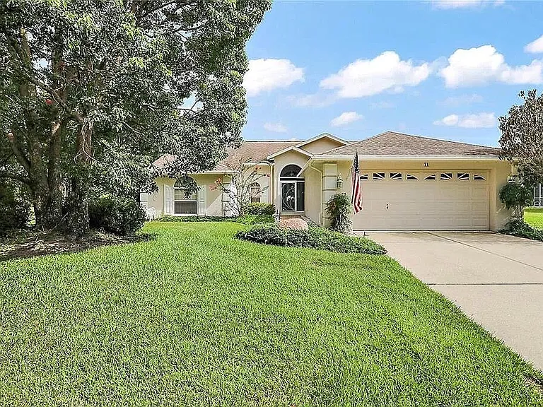 11 Mangrove Ct S — Photo 3