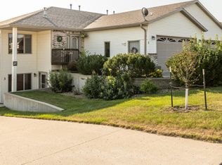 1527 N 33rd St Suite 4, Bismarck, ND 58501