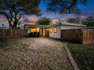 904 Plateau Cir #A, Austin, TX 78745