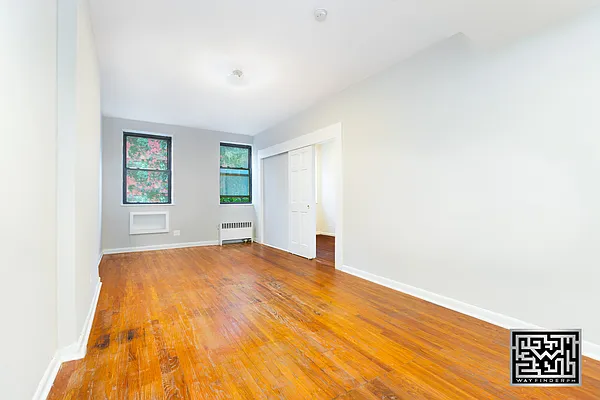 Rented by OGI Management | media 10