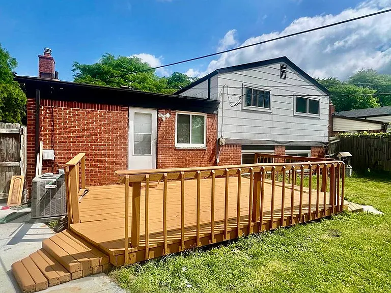 3430 Chase Dr — Photo 3