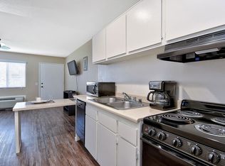 CENTREPOINTE, Colton, CA 92324