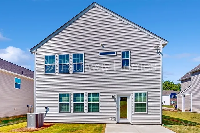 335 Kennerly Center Dr — Photo 17