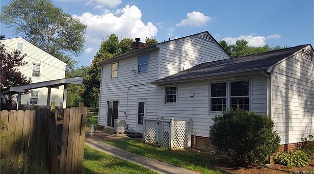 2nd image of 4304 Penick Rd