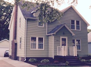 1433 7th St S, Fargo, ND 58103
