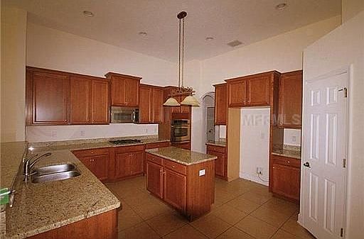 2nd image of 16621 Ashton Green Dr