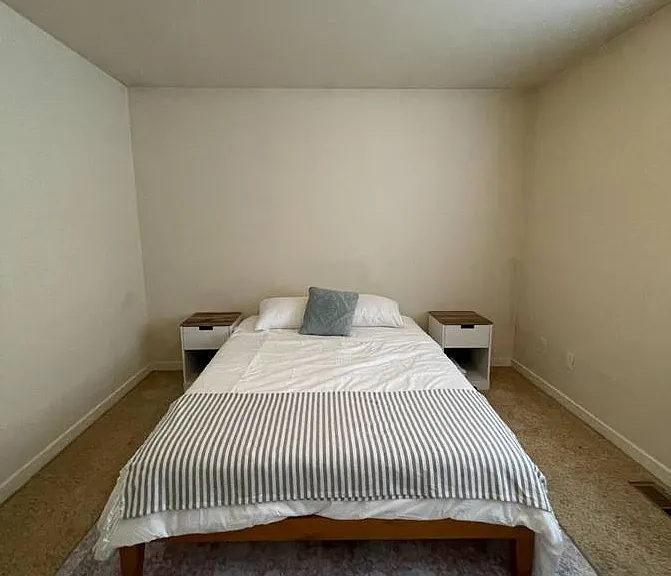 1255 Geneva Hills Rd — Photo 4