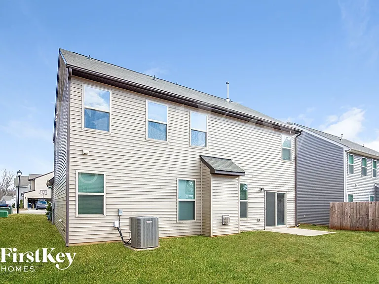 104 Rockhopper Ln — Photo 15
