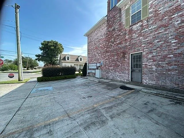 1500 Seminole Ave #E — Photo 11