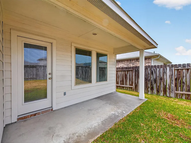 14683 Canyon Pines Ln — Photo 38