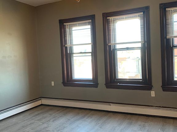 2nd image of 2308 E York St Floor 3