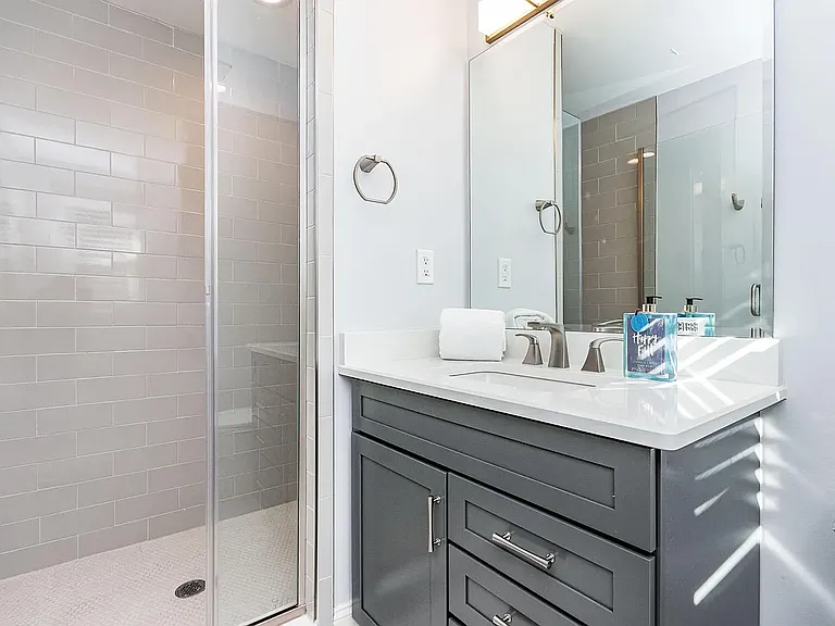 Primary bath with generous size shower.