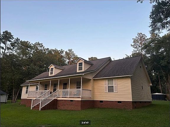 2nd image of 10 Hummingbird Rd