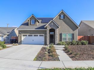 2534 N Fulgham Ct, Visalia, CA