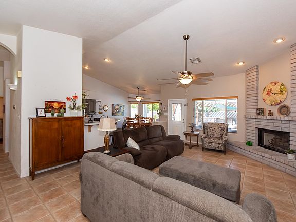 4th image of 10782 E 36th Pl
