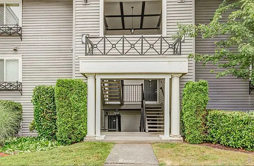 15415 35th Ave W #C304 Photo 1 15415 35th Ave W #C304 Photo 1