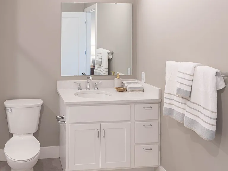 The Residences at Zuelke Downtown Appleton Living — Photo 12
