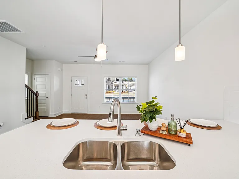 Turnberry Park Apartments and Homes — Photo 108