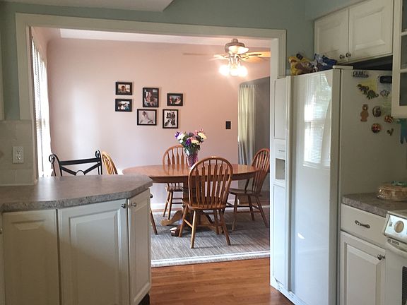 4th image of 15265 Harrison Ave