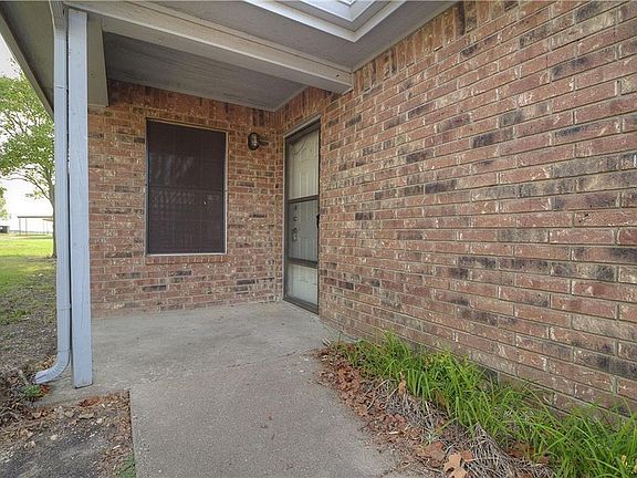 2nd image of 4073 Fm 813 APT 26