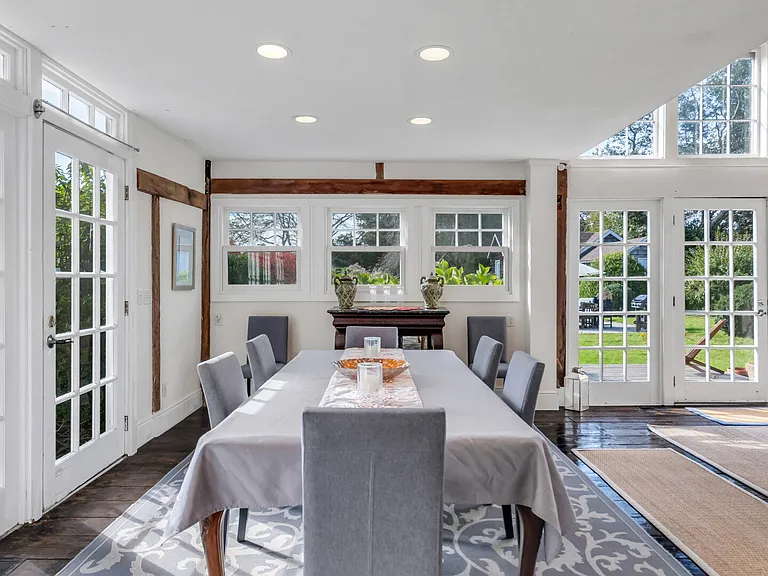 426 Ocean Rd — Photo 14