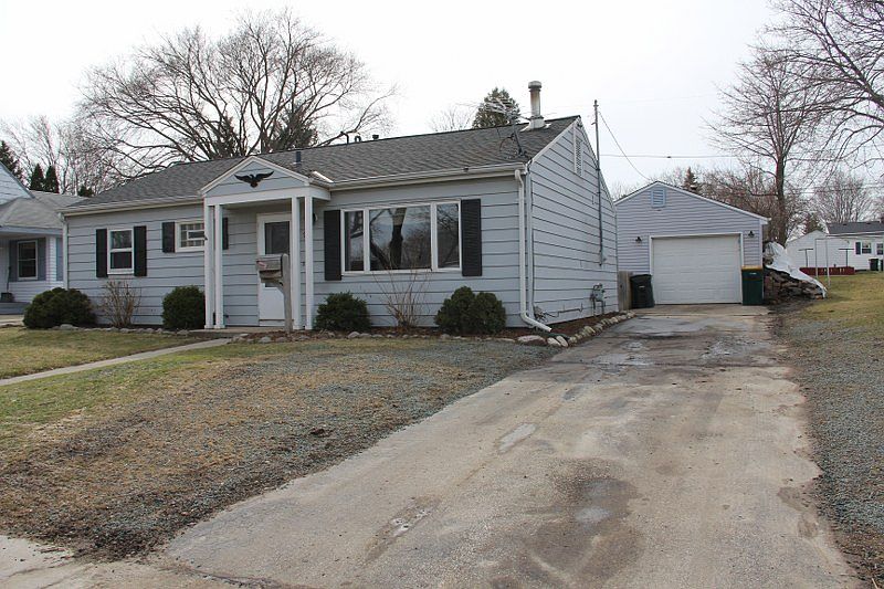 1st image of 974 Birchwood Drive