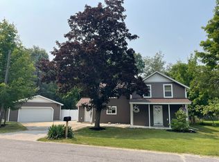 7967 Meade St, Montague, MI 49437