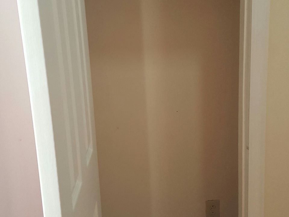 2nd image of 237 8th St
