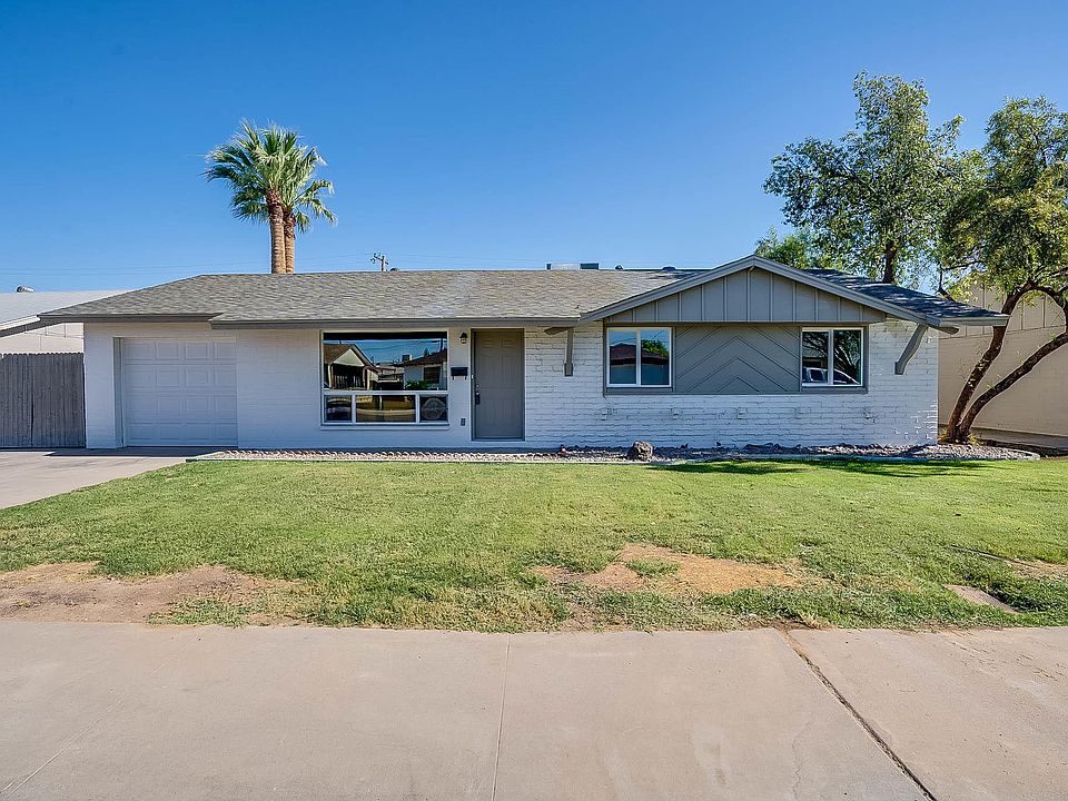 1st image of 3719 W Cactus Wren Dr