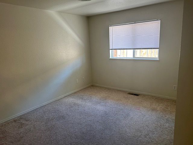 2nd image of 182 N Nevada St