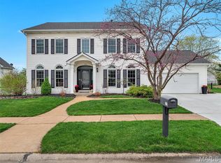 205 Harbour Pointe Dr, Grover, MO
